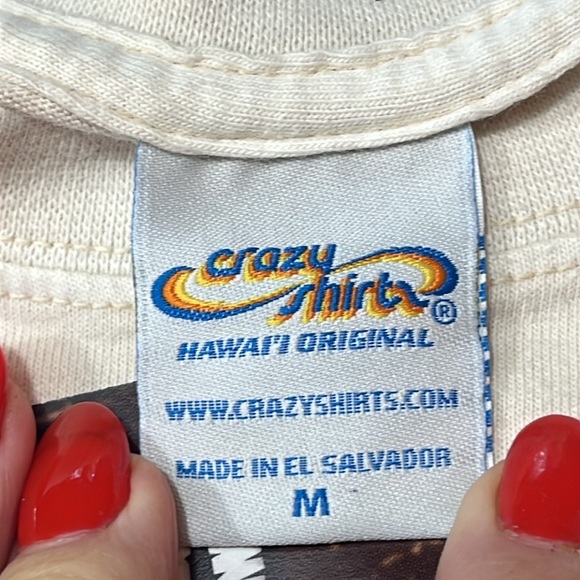 NEW M Crazy Shirts Hawaii Five-O OFF WHITE T Shirt COCONUT DYED UPF 50+ men’s M - Picture 10 of 16